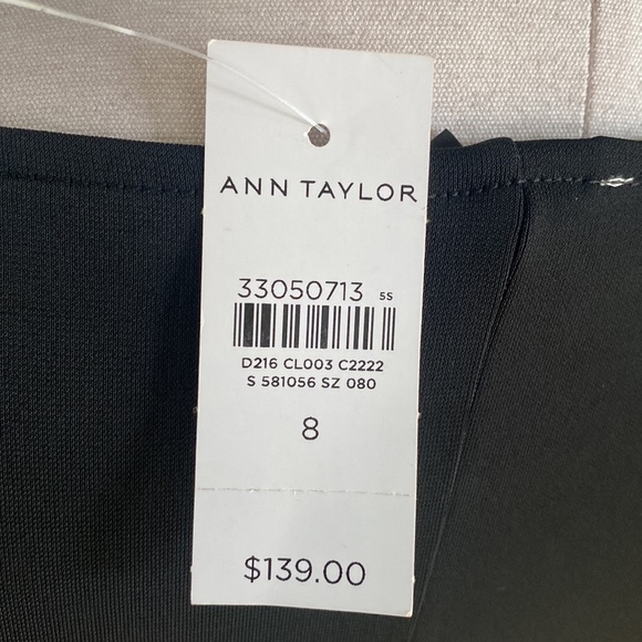 ANN TAYLOR  BLACK CAP SLEEVE BELTED DRESS 8 NEW STRETCHY - Picture 2 of 10
